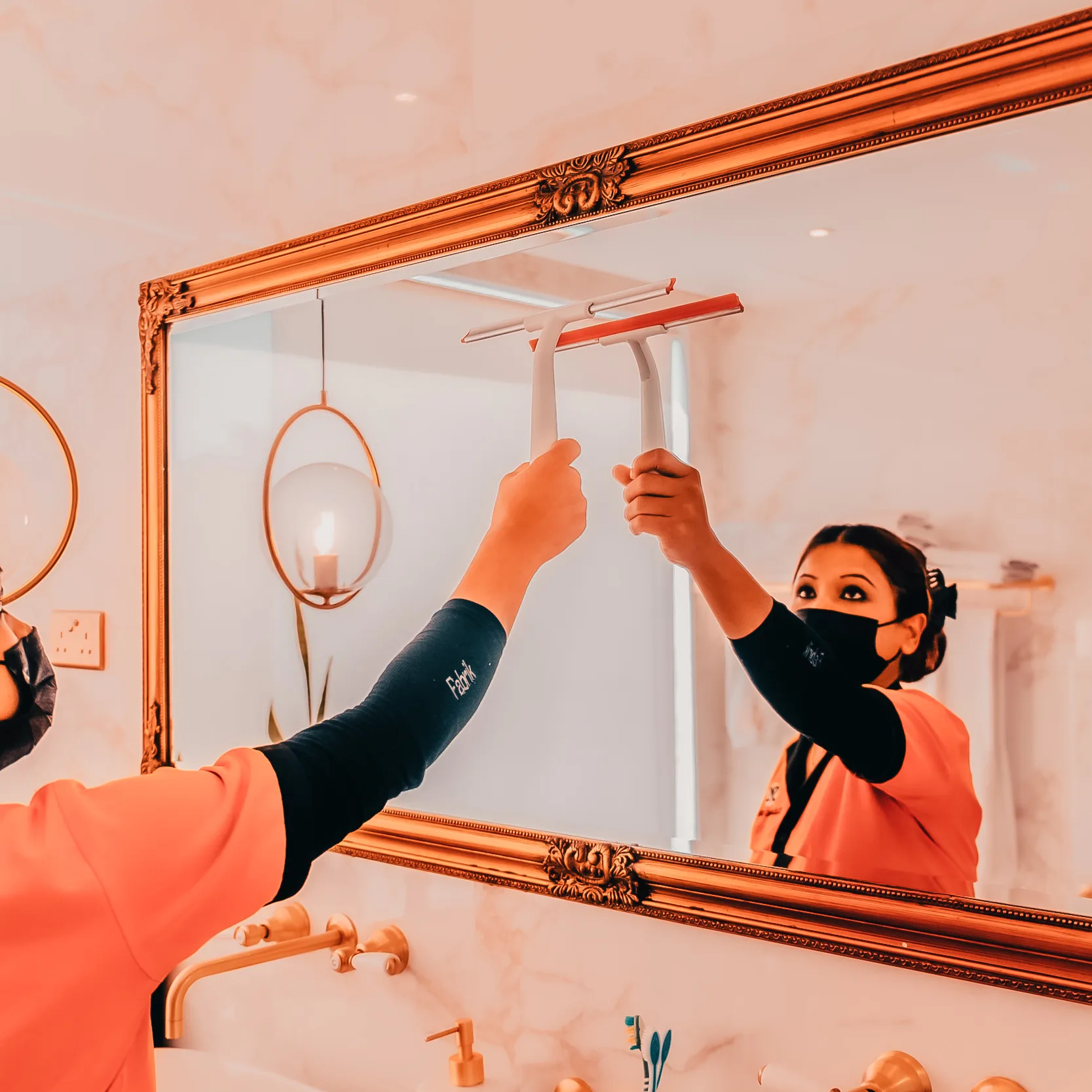 SMS professional maid service for homes