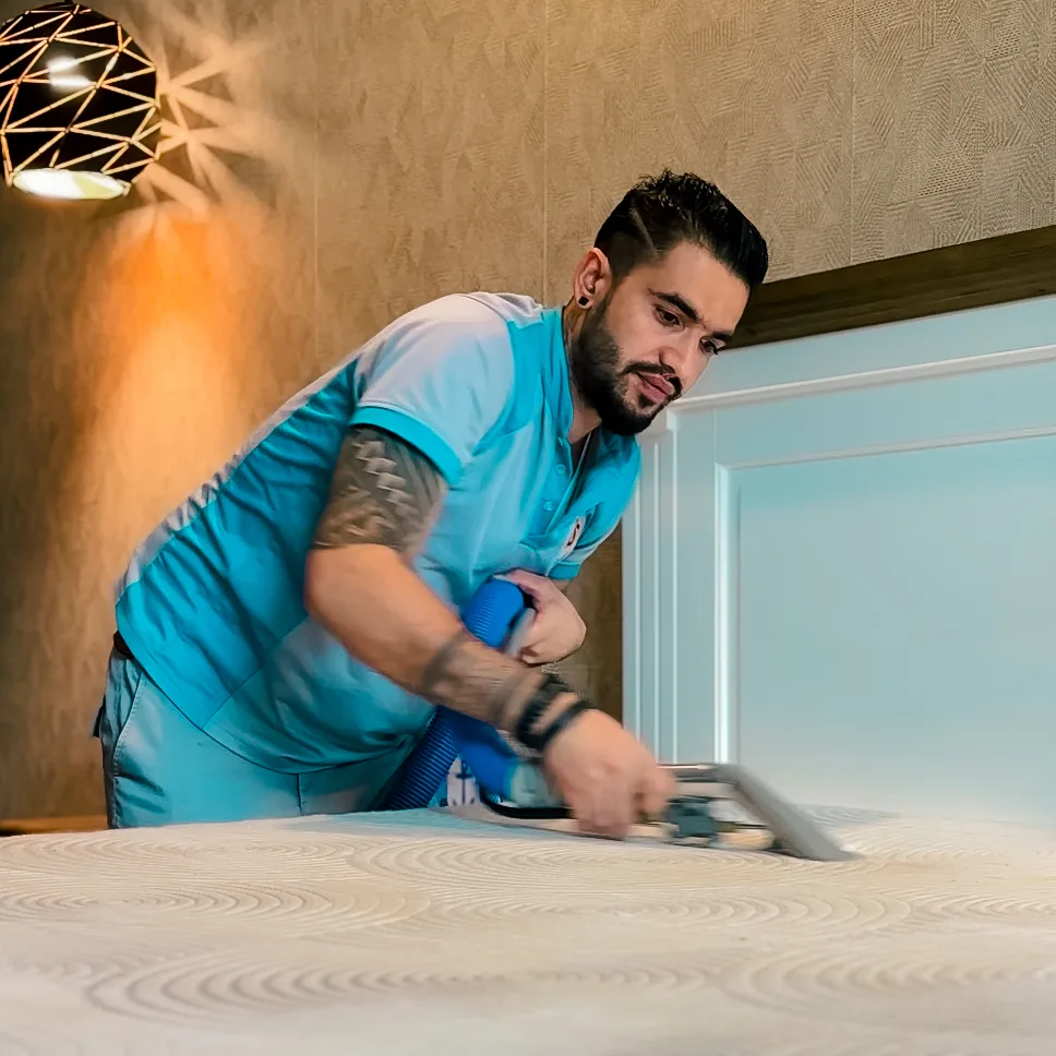 Professional mattress cleaning service